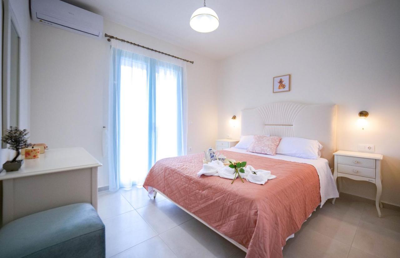 Meliades Villas Apolpaina Exterior foto